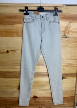 JEANS KIABI GRIS CLARO