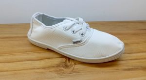 DEPORTIVO DE TELA BLANCO MELE