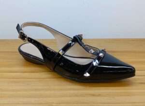 GLAM GRAN TURISMO NEGRO PATENTE CON PIRAMIDES